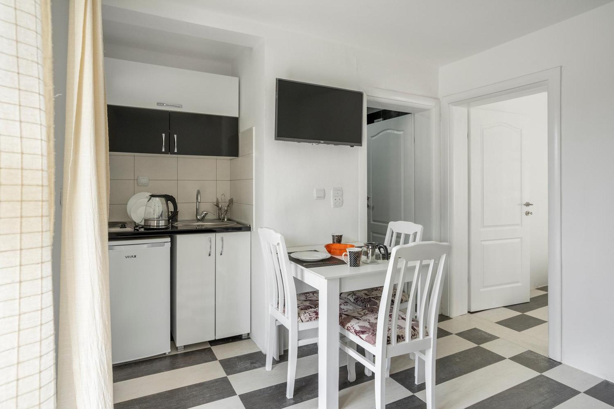 Apartments Natali Bar Exterior photo