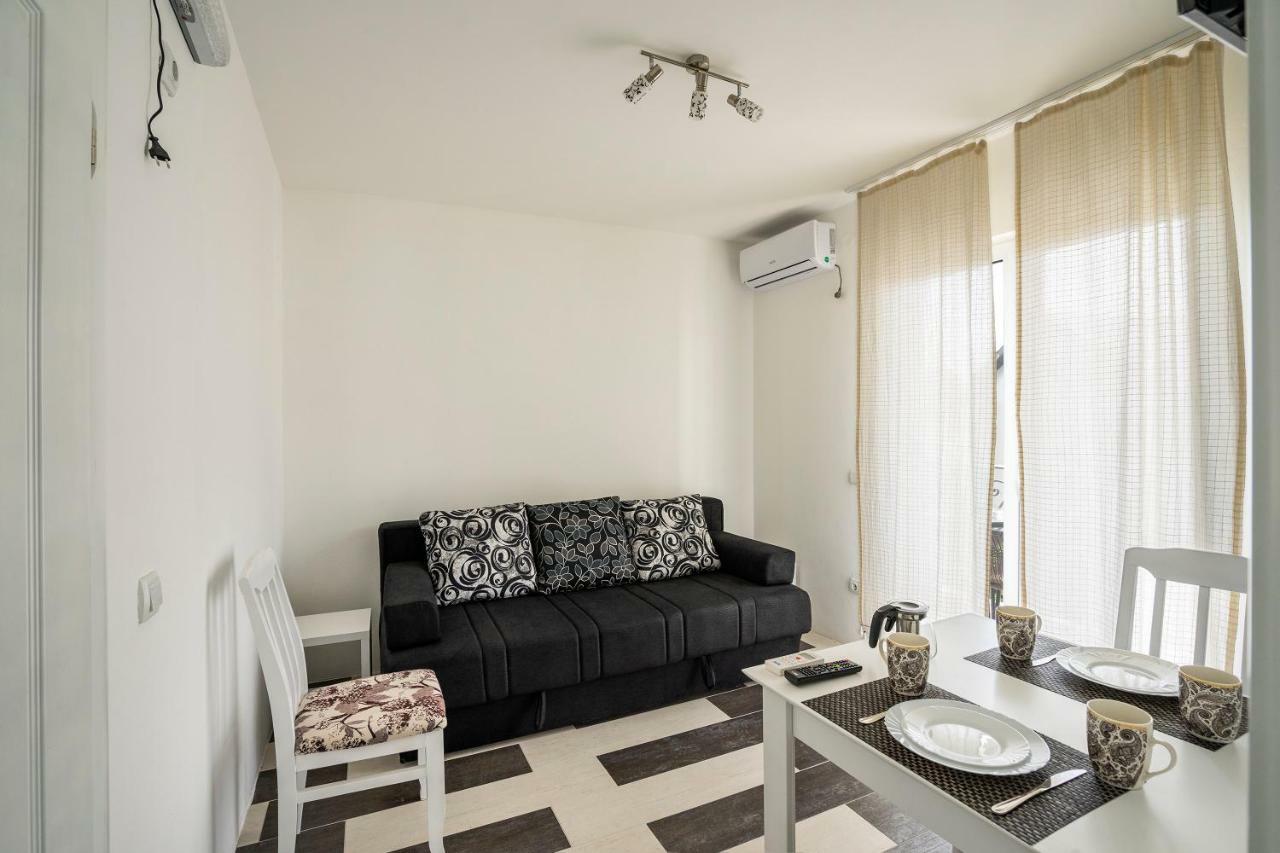Apartments Natali Bar Exterior photo